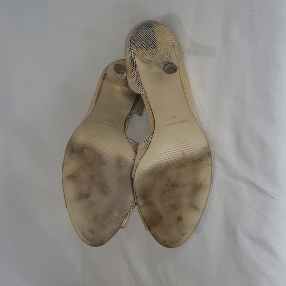 𝅺NINE WEST Gold Formal Peep Toe 2.5" Stiletto  Heel - Picture 5 of 5